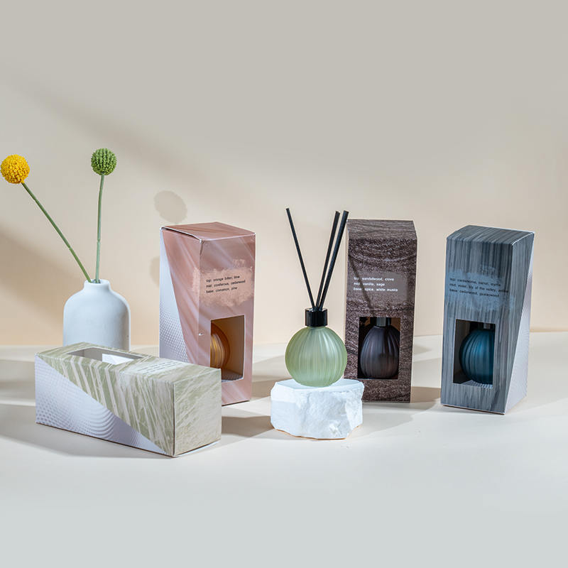 Lille glaspære med lodrette striber fordampende flaske reed diffuser-fabrikant af reed diffuser duft til hjemmet