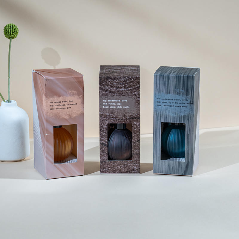 Lille glaspære med lodrette striber fordampende flaske reed diffuser-fabrikant af reed diffuser duft til hjemmet
