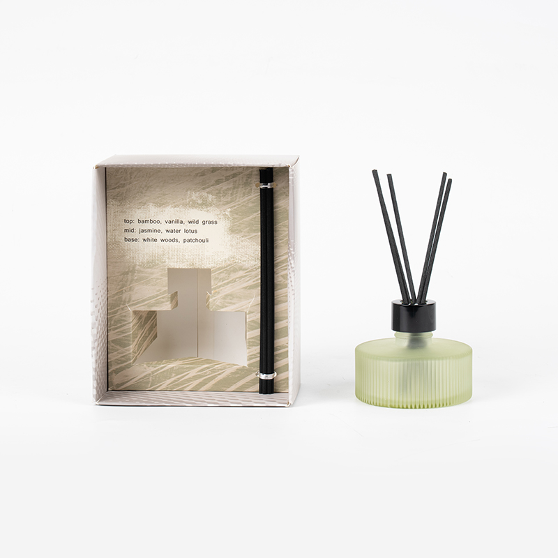 Lav rund lodret stribe gennemsigtig glasflaske reed diffuser-hjem duft reed diffuser producent