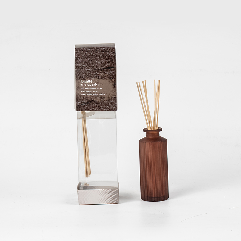 Høj lodret stribe rund glasflaske reed diffuser-aroma diffuser olie producent